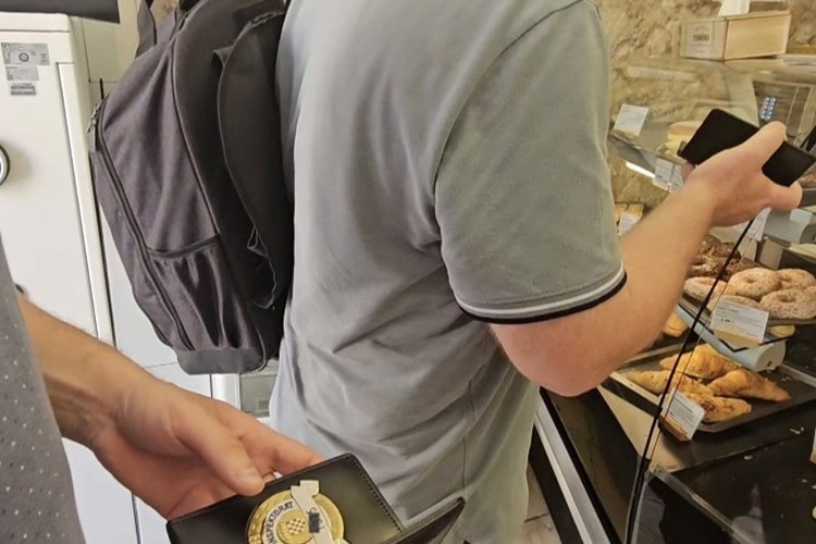 Slika /slike/Turistička sezona.jpg